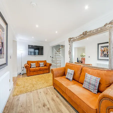 Buttercup - Uk45969 Holiday home